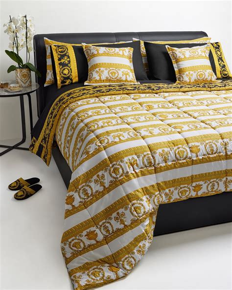 versace sheets queen.